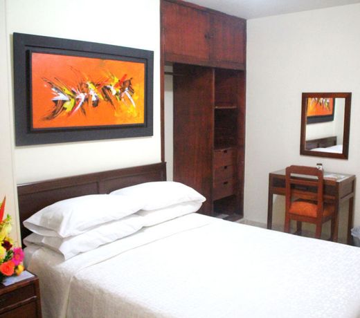 Hotel El Pilar