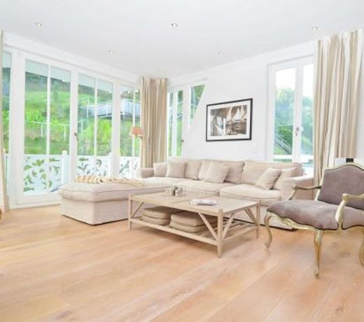Villa "Johanna" Sellin - WG13 mit Kamin und zwei Balkonen