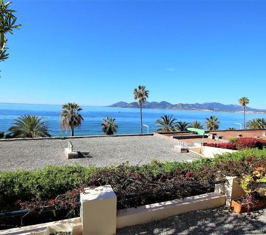 Sea View Apartment