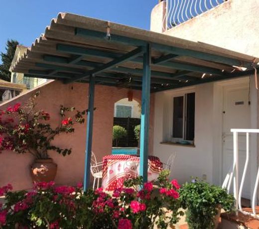 Rez de Jardin Villa Cagnes Sur Mer.