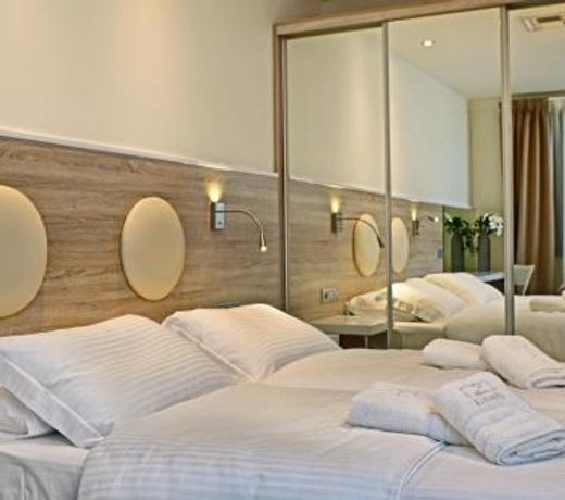 Z Hotel