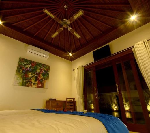 Villa Indah 2