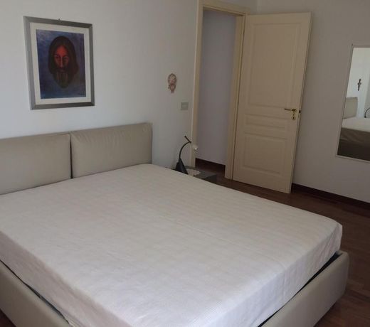 Apartment Largo del Teatro