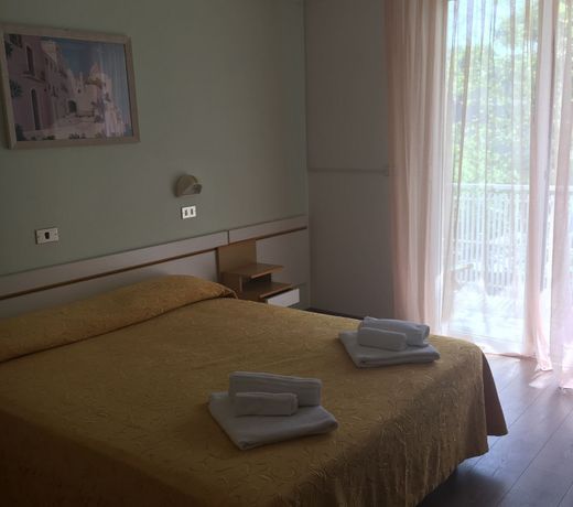 Hotel Lina