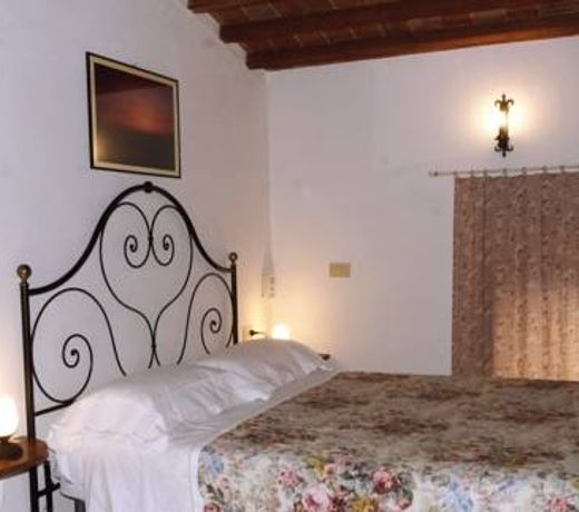 Oliviera Camere