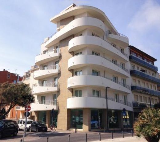 Residenza Roma Marina