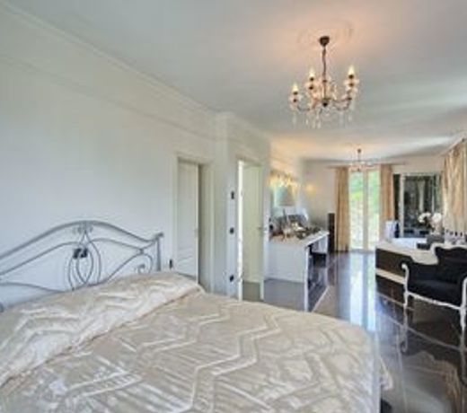 Villa Raffaela