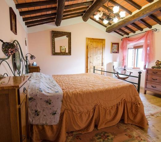PODERE LUCIA