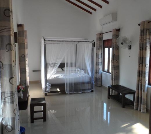 Pearl Island Beach Hotel