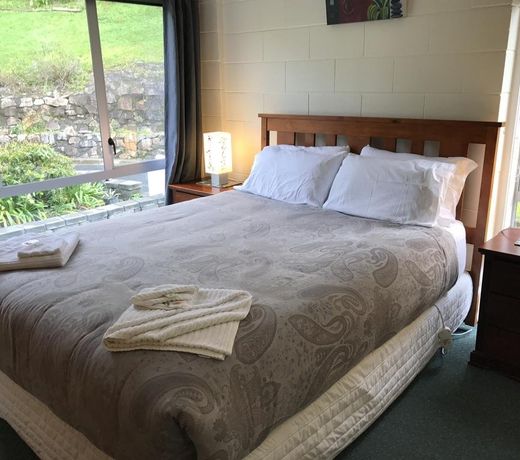 Al Louise Accommodation