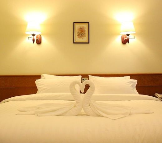 Kanchanaburi City Hotel - SHA Extra Plus