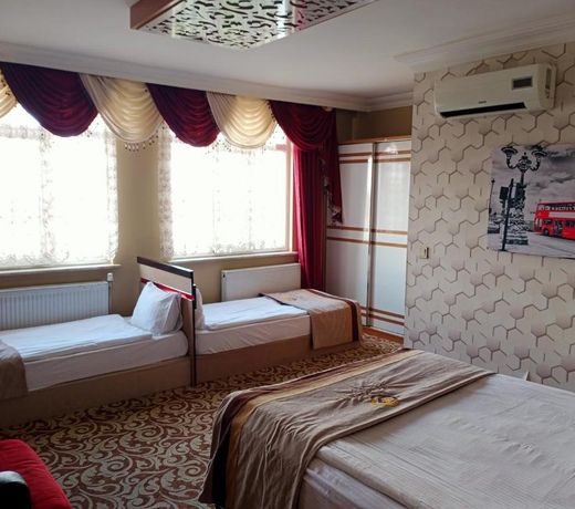 Demosan City Hotel