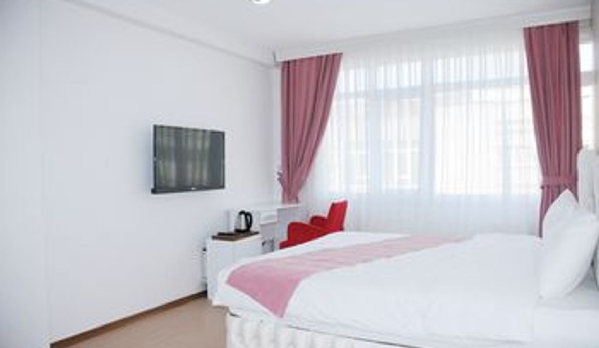 Palmiye Suit
