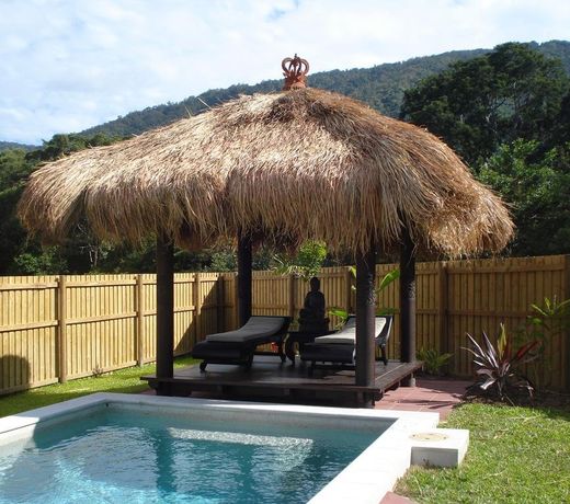 Belle Escapes - Latania Villa Palm Cove