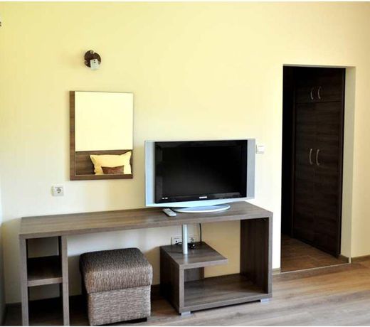 Yustina Villas Guest House