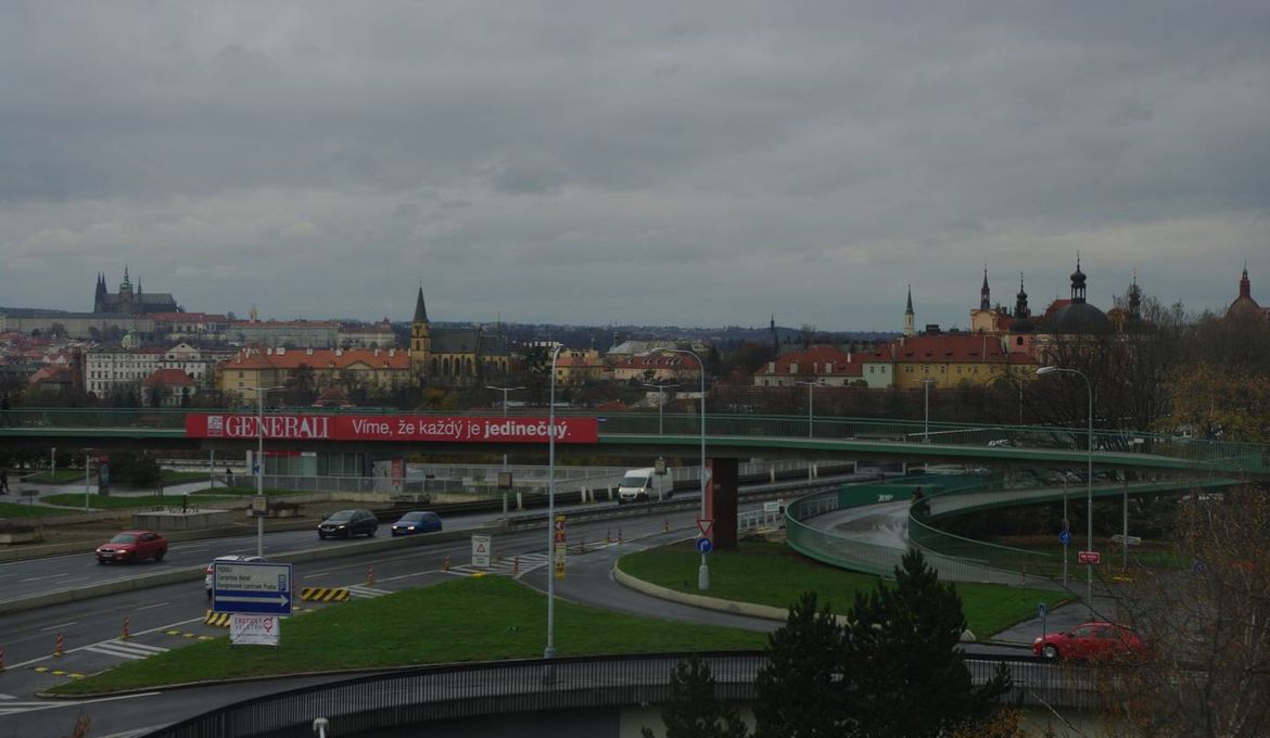 Spacious Prague View Apartment