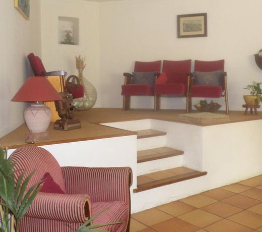 LE CLOS SAUMANAIS