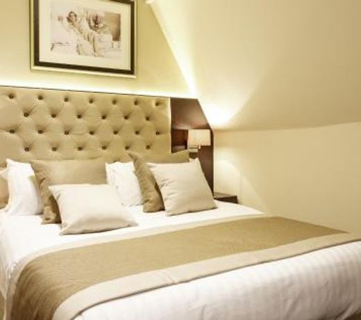 The Vermont ApartHotel
