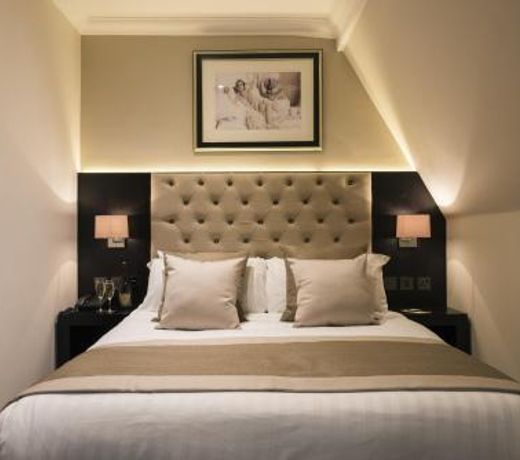 The Vermont ApartHotel