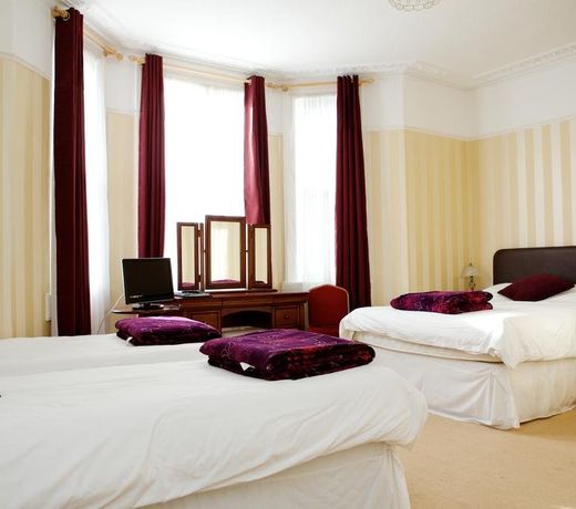 Avon Guesthouse