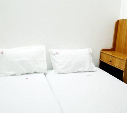 MARY MERIDIEN LODGE
