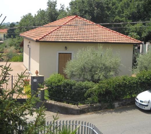Scatitti House