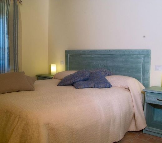 Elegant Holiday home in Anghiari Tuscany with Swimming Pool