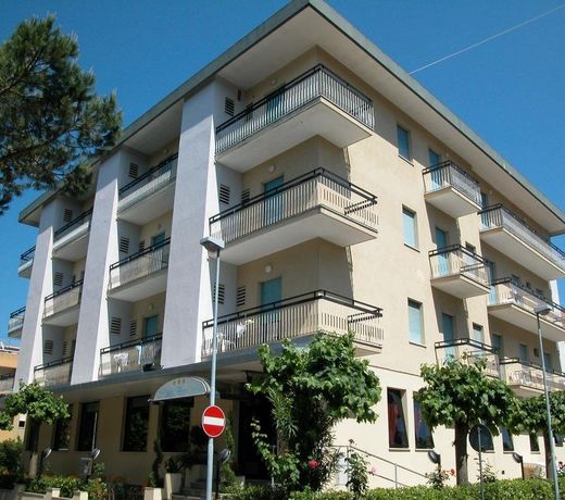 Hotel Ben Hur