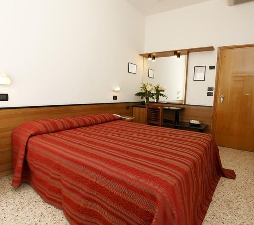 Hotel Ben Hur