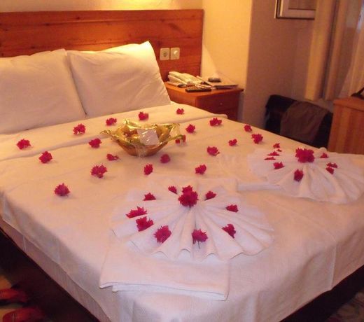 Chronos Beach Hotel