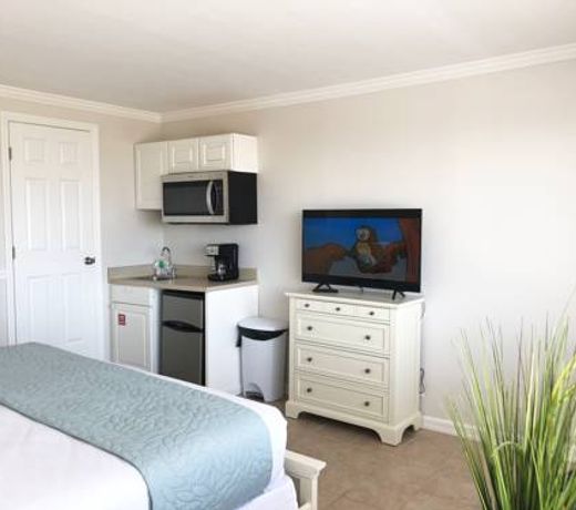 Aqua Beach Hotel