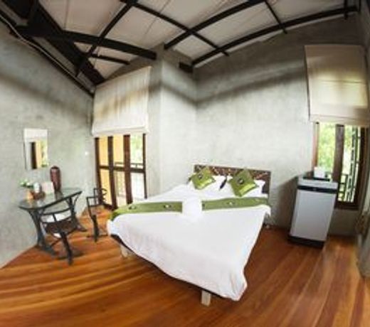 Hern Lhin Natural Resort