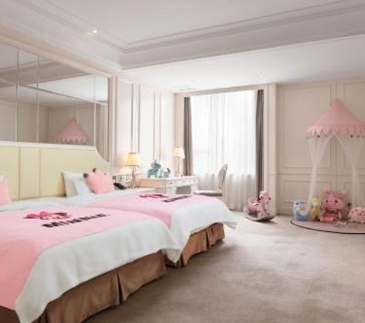 Gallery F Hotel