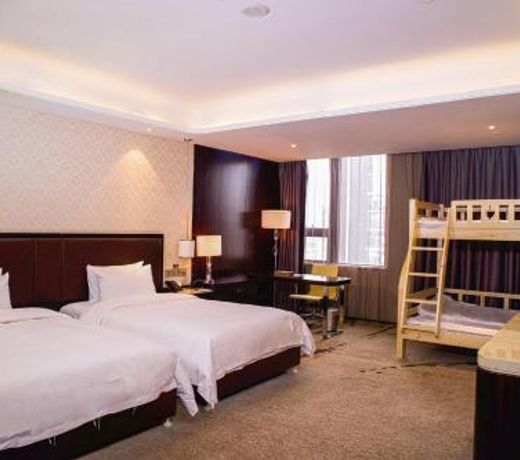 Gallery F Hotel