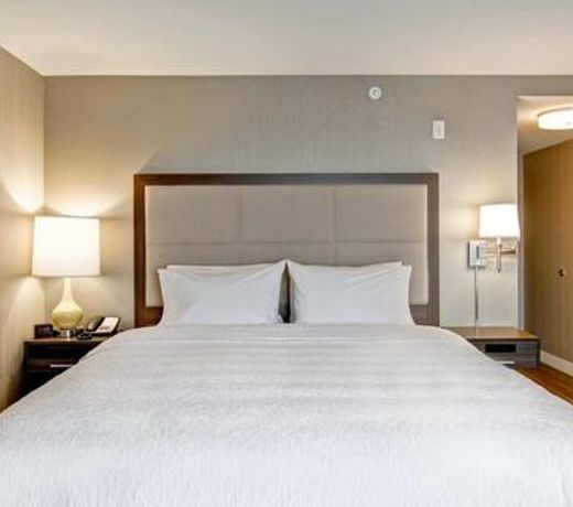 Hampton Inn & Suites by Hilton Saskatoon Airport