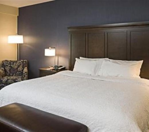 Hampton Inn by Hilton Ottawa Airport