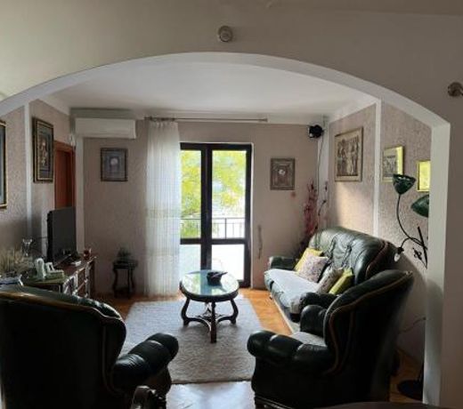 Apartments Dijana