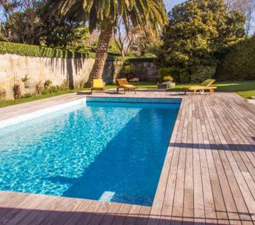 Liiiving in Porto | Oporto Garden Pool House