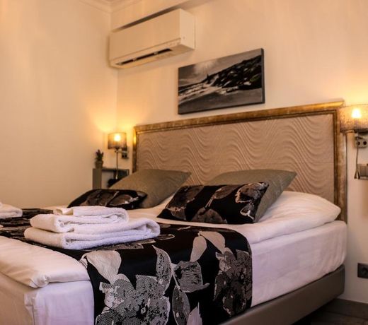 The Birds Nest Luxury B&B