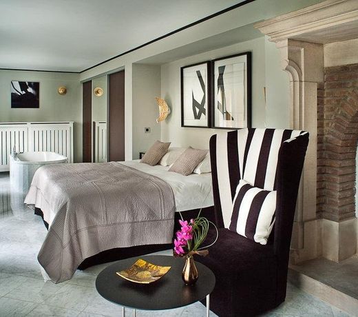 Le Manoir De Morimont