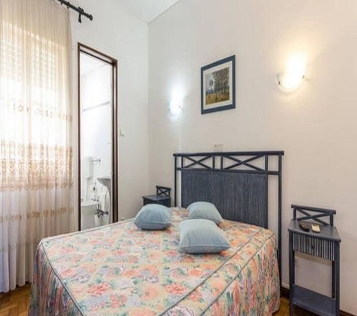 Residencial Miramar by Portugalferias