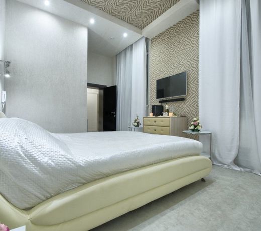 Alex Hotel on Prosveshcheniya