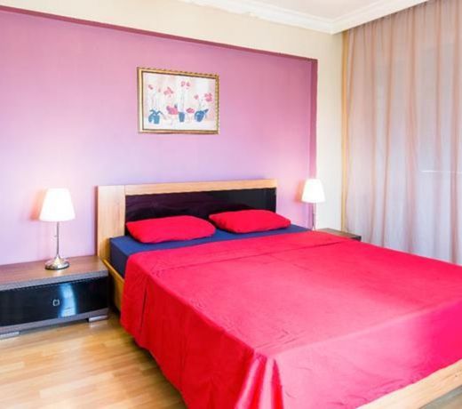 ADA HOUSE BORNOVA 1