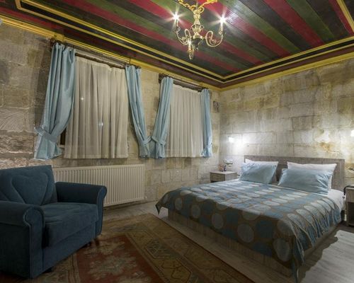 Bedrock Cave Hotel - Гореме - фото 5