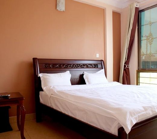 Eight Winx Hotel