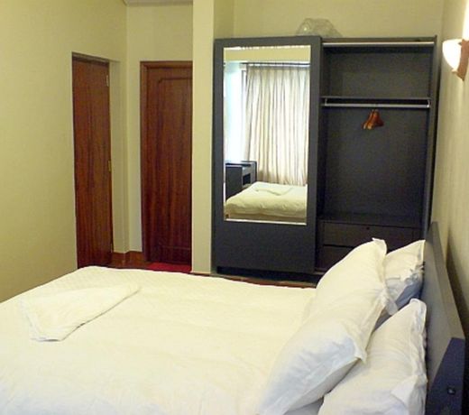 Prestige Hotel Suites
