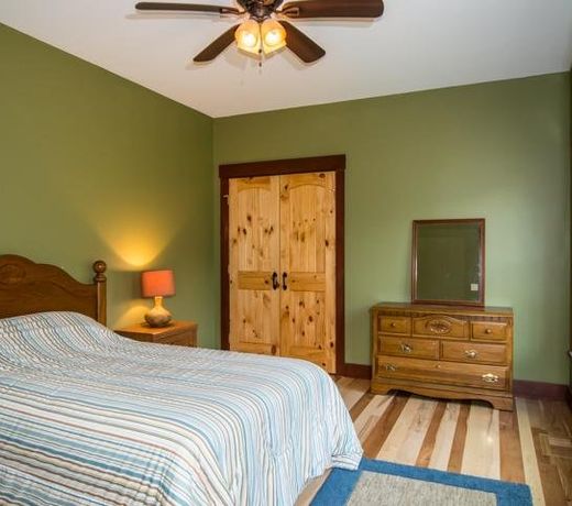 Legends Lodge