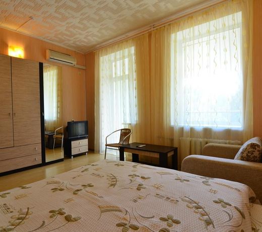 Astra-Tsentr Hotel