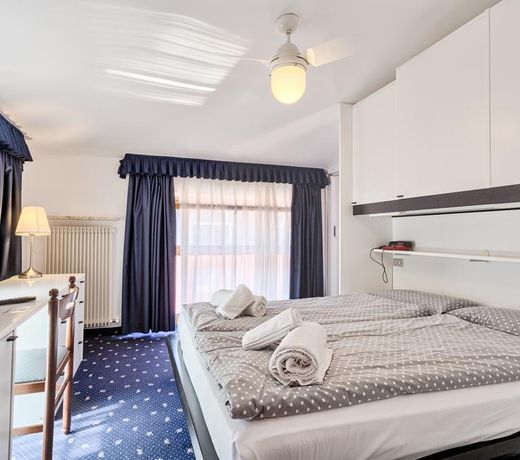 Hotel Aurora & Appartamenti
