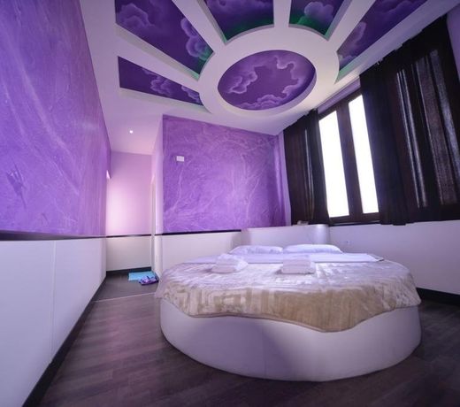 Hotel Lotus